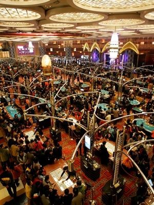 グランド リスボア カジノで贅沢なギャンブル体験